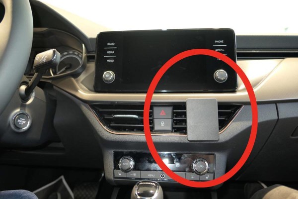 Brodit ProClip - Skoda Scala - Bj. 19-25 - Center Mount - 855519