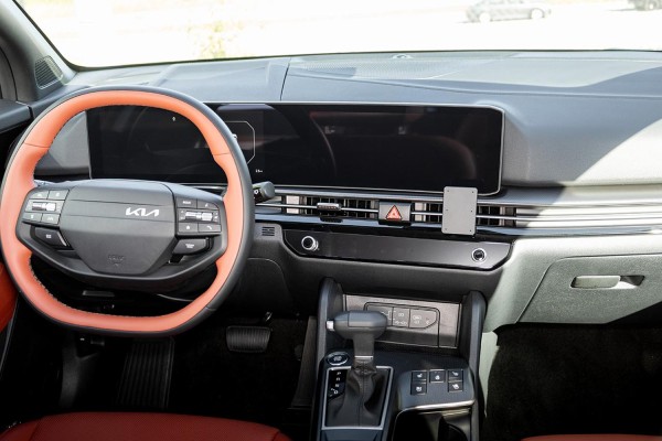 Brodit ProClip - Kia Sportage - Bj. 26-26 - Center Mount - 856248