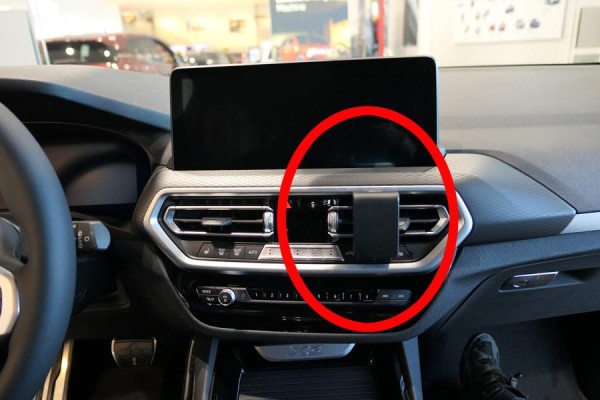 Brodit ProClip - BMW X3 / iX3 / X4 - Bj. 22-25 - Center Mount - 855726