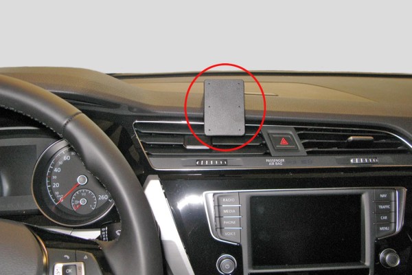Brodit ProClip - VW Touran - Bj. 16-25 - Center Mount - 855162