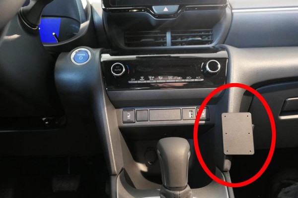Brodit ProClip - Toyota Yaris Cross - Bj. 22-25 - Angled Mount - 855731