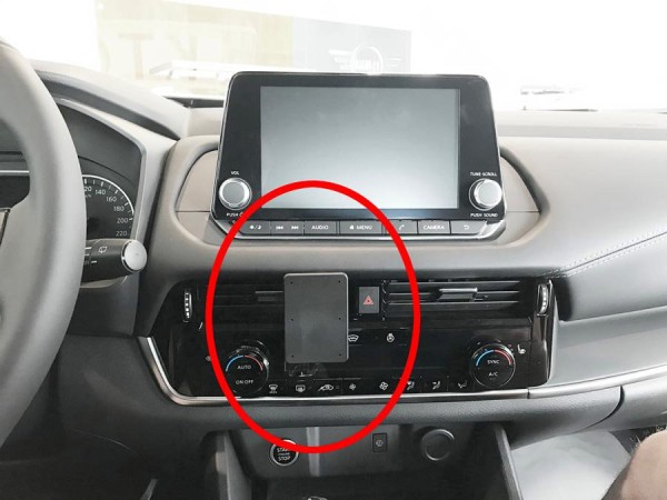 Brodit ProClip - Nissan Qashqai / X-Trail - Bj. 22-25 - Center Mount - 855697
