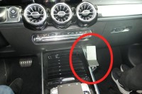 Brodit ProClip - Mercedes EQB / GLB - Bj. 20-25 - Console Mount - 835608