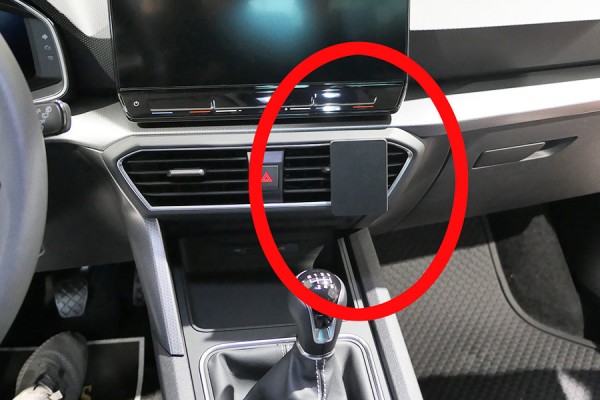 Brodit ProClip - Seat Leon / CUPRA Formentor/Leon - Bj. 20-25 - Center Mount - 855641